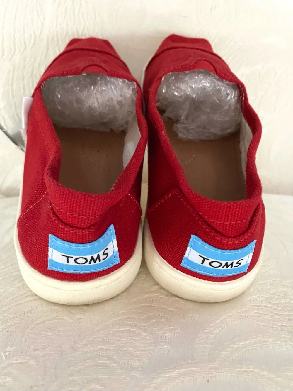 Toms Kids Red Canvas Slip-On Moccasins Size 2.5 Youth Classic New